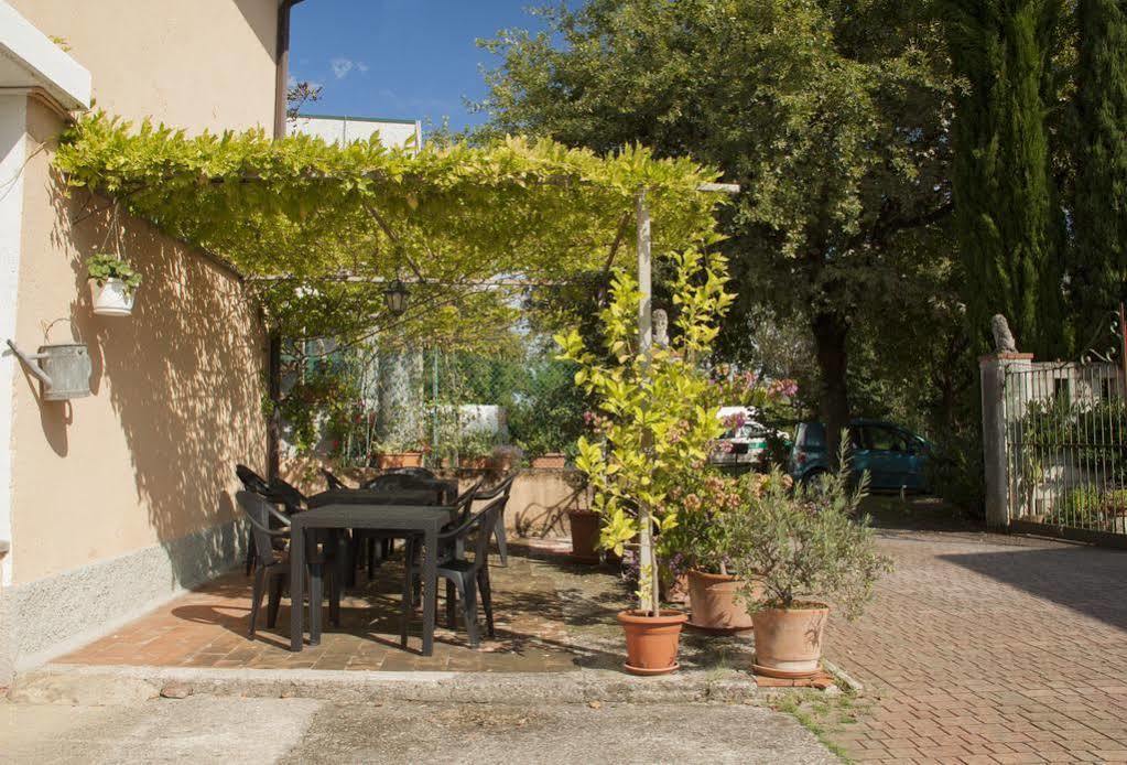 Il Vigneto Affittacamere Manerba del Garda Bagian luar foto